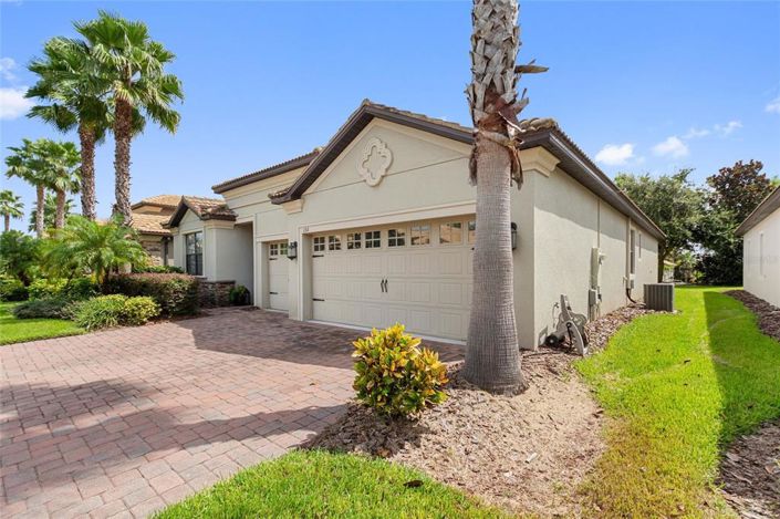 Image No.3-4 Bed Property for sale