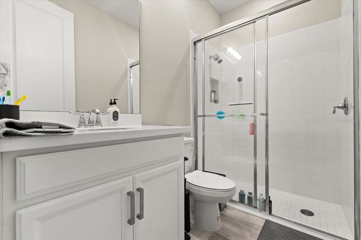 Image No.24-4 Bed Property for sale