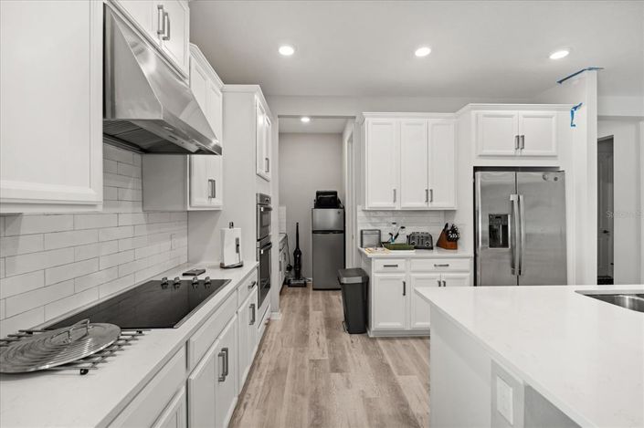 Image No.9-4 Bed Property for sale