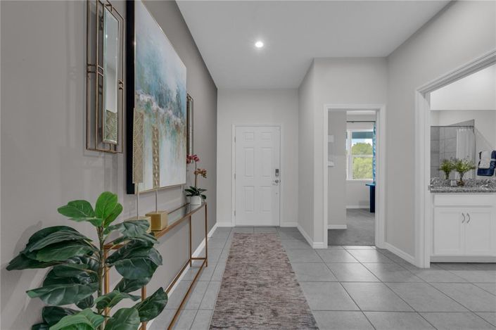 Image No.2-4 Bed Property for sale