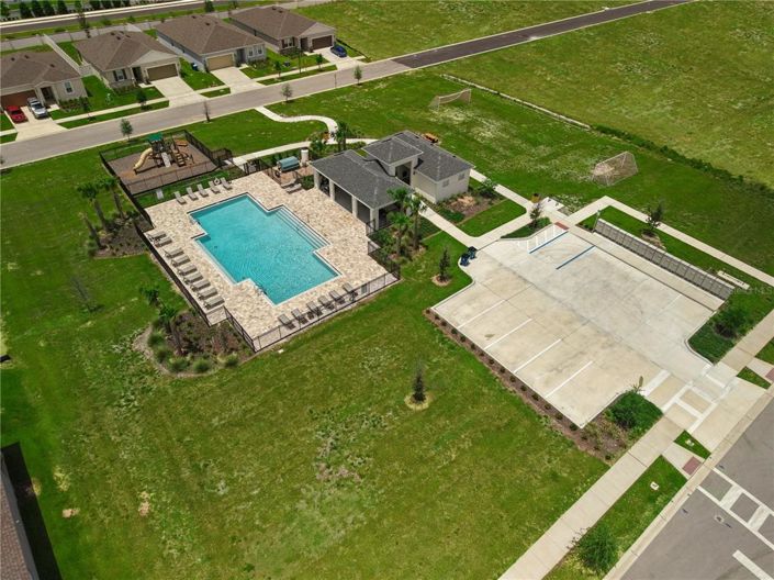 Image No.33-4 Bed Property for sale