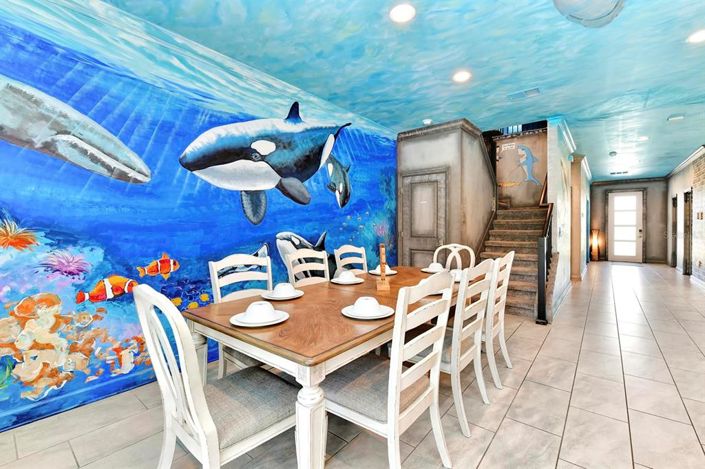 Image No.12-9 Bed Property for sale