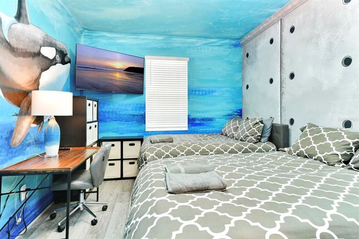 Image No.17-9 Bed Property for sale