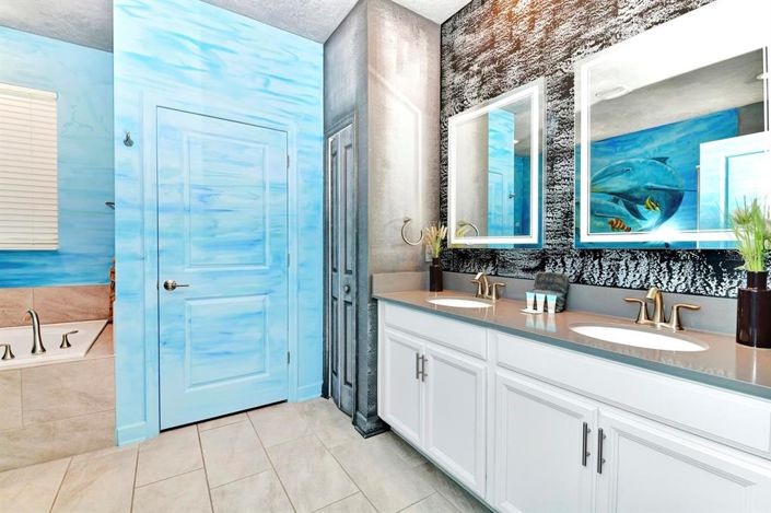 Image No.22-9 Bed Property for sale