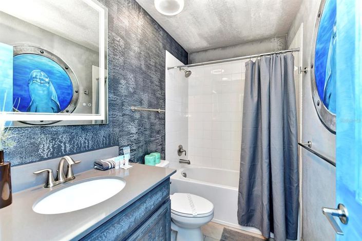 Image No.30-9 Bed Property for sale