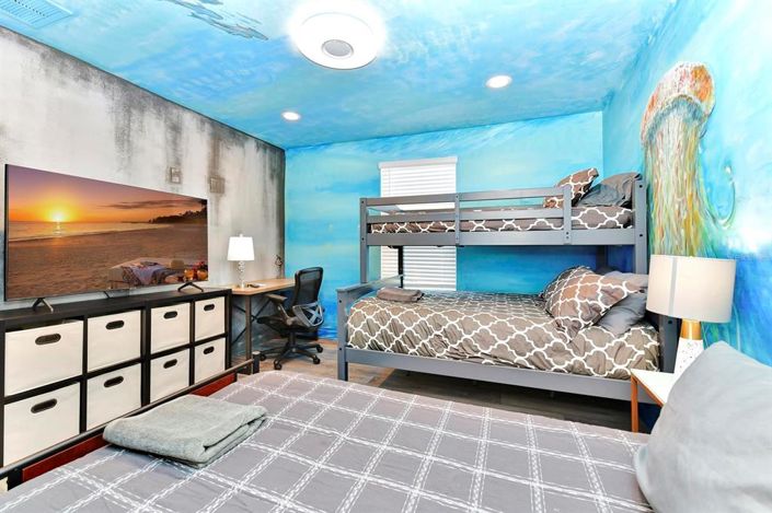 Image No.32-9 Bed Property for sale