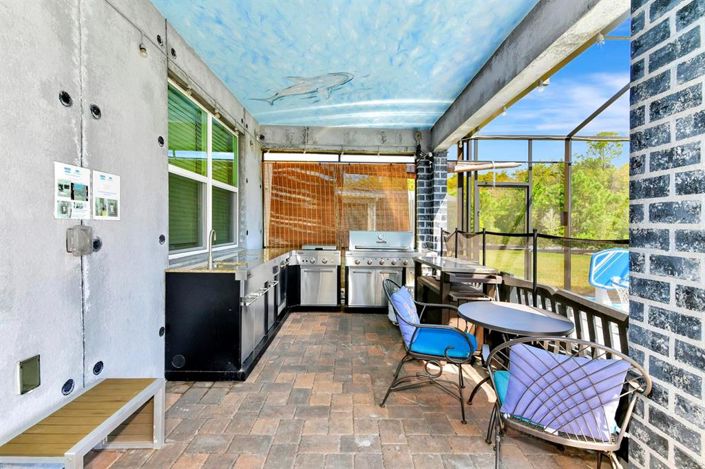 Image No.39-9 Bed Property for sale