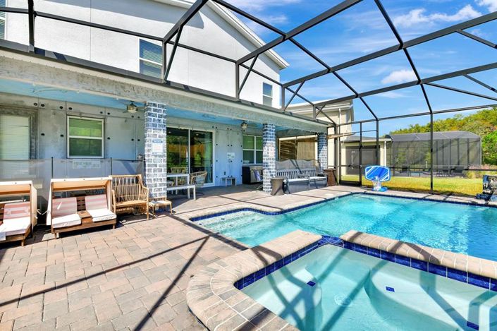 Image No.45-9 Bed Property for sale