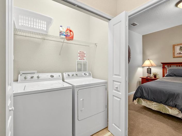 Image No.25-2 Bed Property for sale