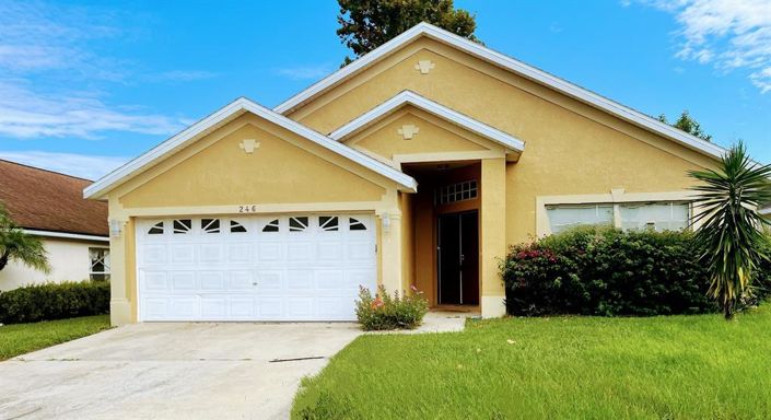 Image No.1-3 Bed Property for sale