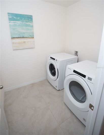 Image No.17-5 Bed Property for sale