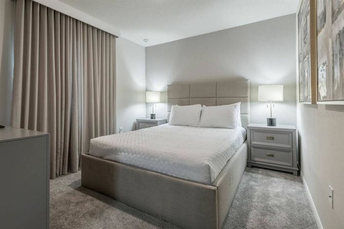 Image No.37-10 Bed Property for sale