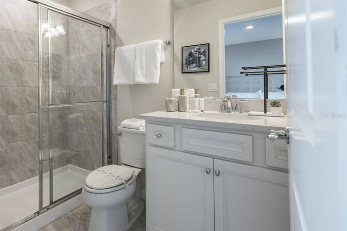 Image No.45-10 Bed Property for sale