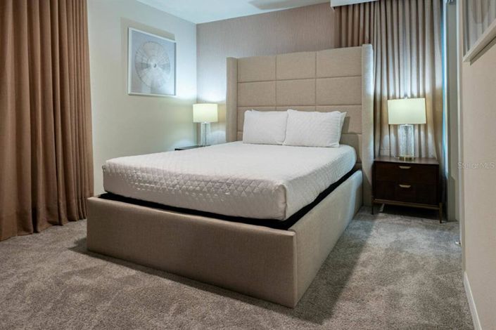 Image No.46-10 Bed Property for sale