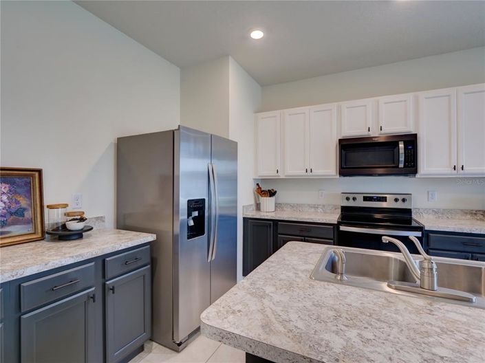 Image No.13-3 Bed Townhouse for sale