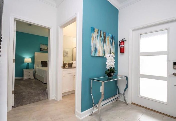 Image No.10-4 Bed Townhouse for sale