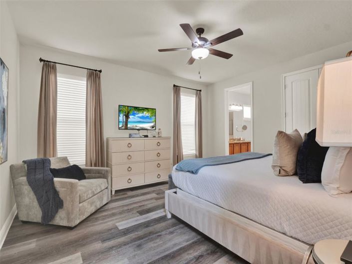 Image No.13-5 Bed Property for sale