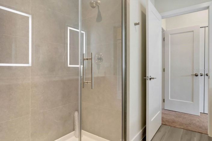 Image No.13-3 Bed Townhouse for sale