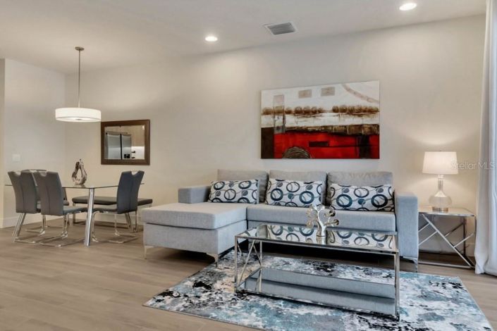 Image No.2-3 Bed Townhouse for sale