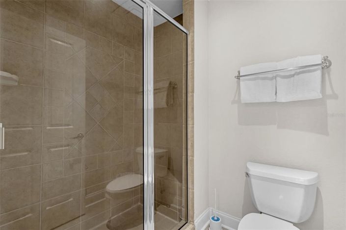 Image No.27-3 Bed Property for sale