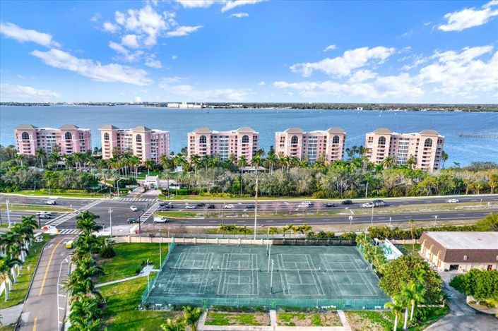 Image No.37-2 Bed Property for sale