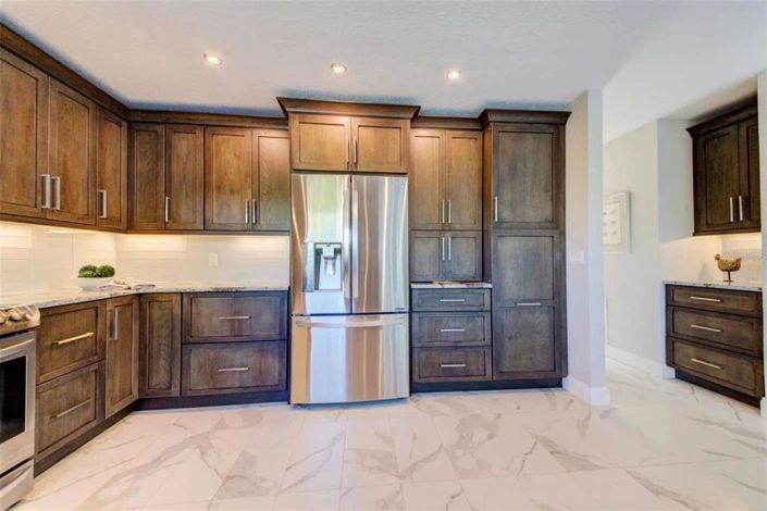 Image No.13-4 Bed Property for sale