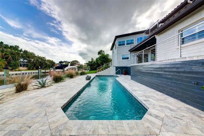 Image No.39-4 Bed Property for sale