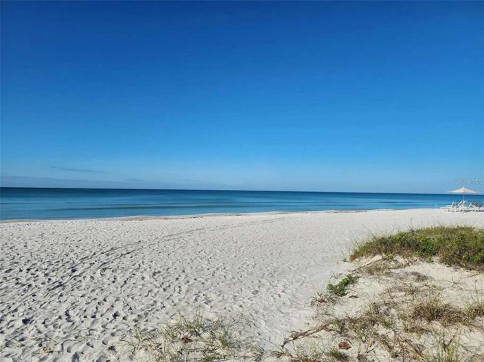 Image No.46-4 Bed Property for sale