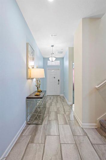 Image No.13-5 Bed Property for sale