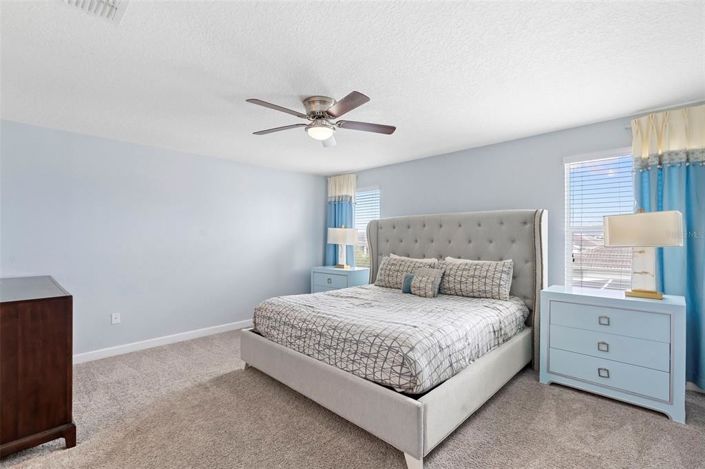 Image No.22-5 Bed Property for sale