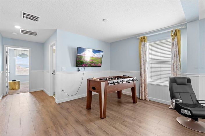 Image No.26-5 Bed Property for sale