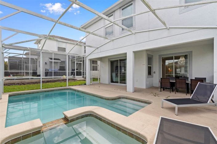 Image No.46-5 Bed Property for sale