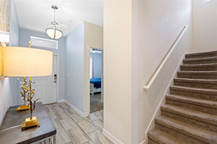 Image No.5-5 Bed Property for sale