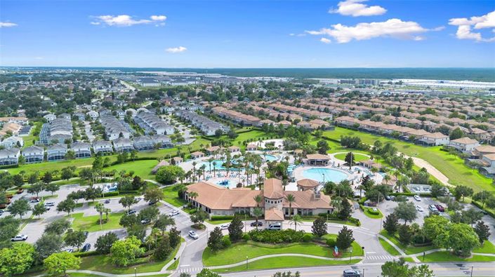 Image No.50-5 Bed Property for sale