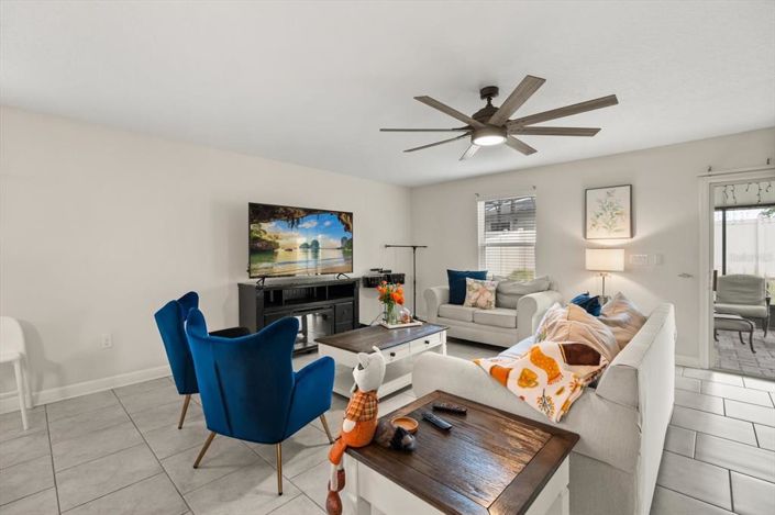 Image No.4-5 Bed Property for sale