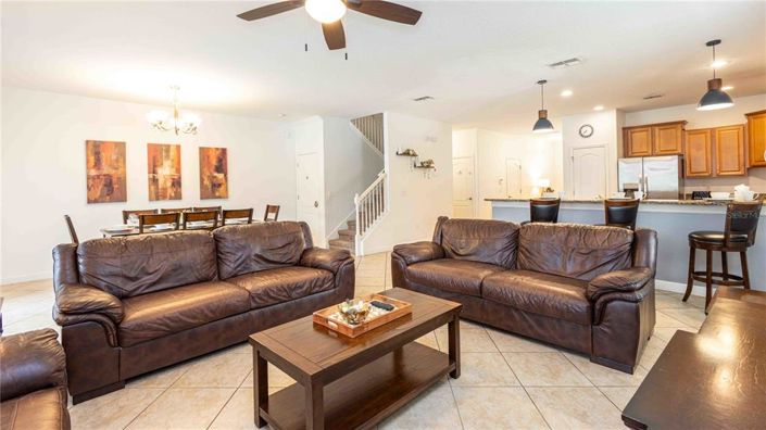 Image No.16-9 Bed Property for sale