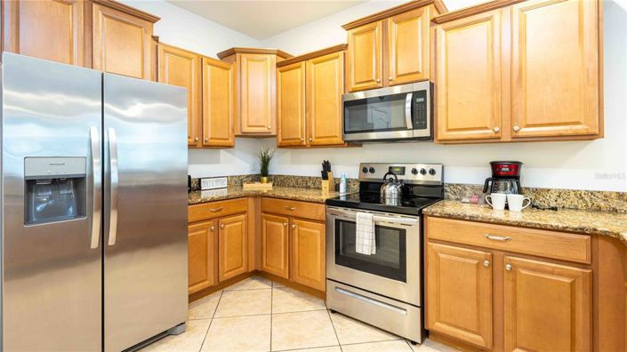 Image No.21-9 Bed Property for sale