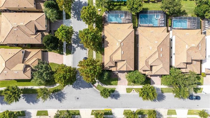 Image No.53-9 Bed Property for sale