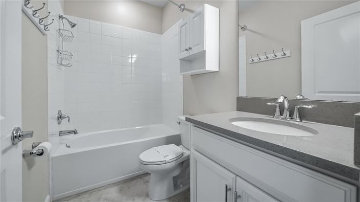 Image No.15-4 Bed Townhouse for sale