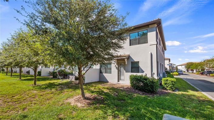 Image No.25-4 Bed Townhouse for sale