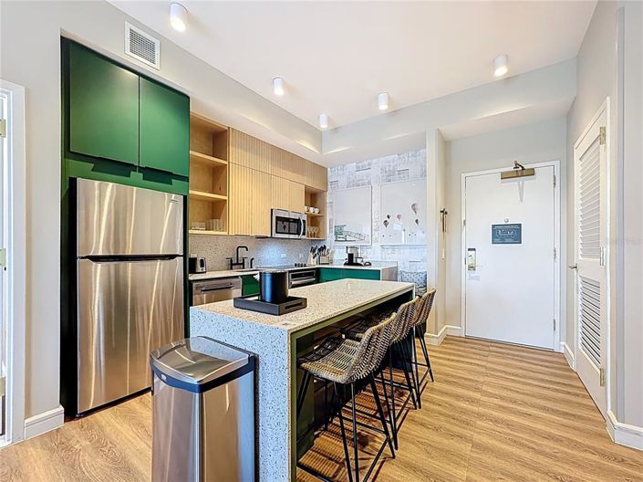 Image No.19-2 Bed Property for sale