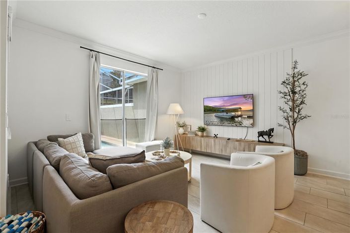 Image No.10-4 Bed Townhouse for sale