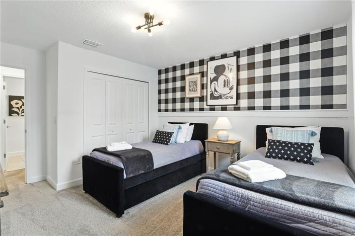 Image No.24-4 Bed Townhouse for sale