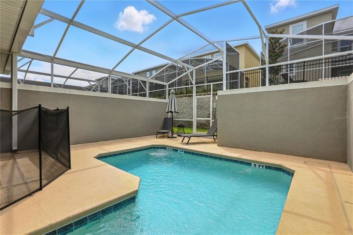 Image No.30-4 Bed Townhouse for sale