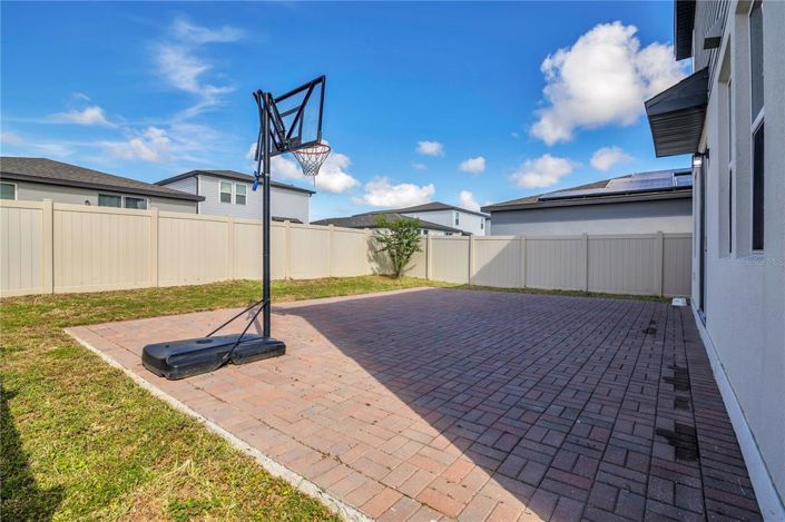 Image No.26-4 Bed Property for sale