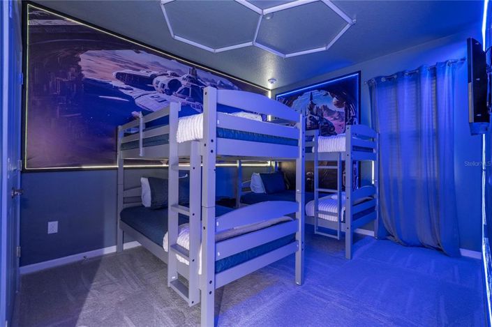 Image No.39-9 Bed Property for sale