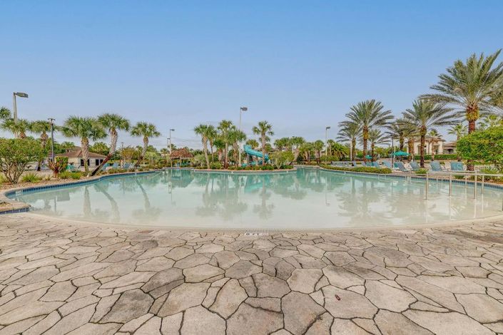 Image No.37-3 Bed Property for sale