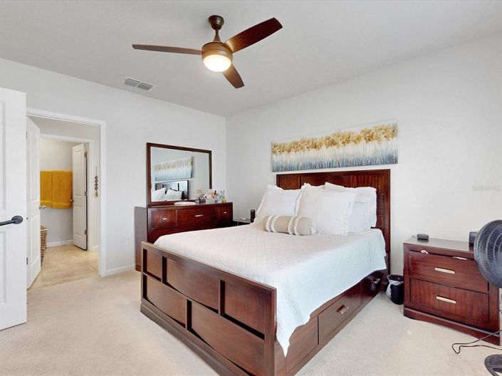 Image No.20-3 Bed Property for sale