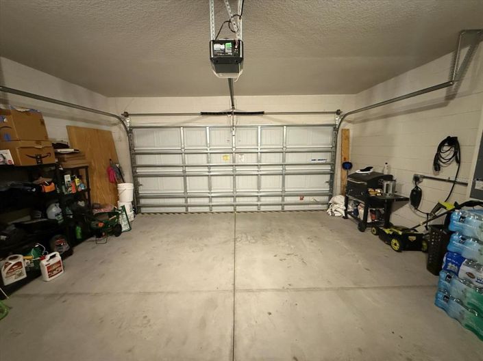 Image No.28-3 Bed Property for sale