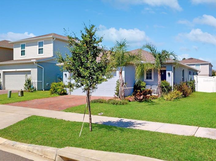 Image No.3-3 Bed Property for sale